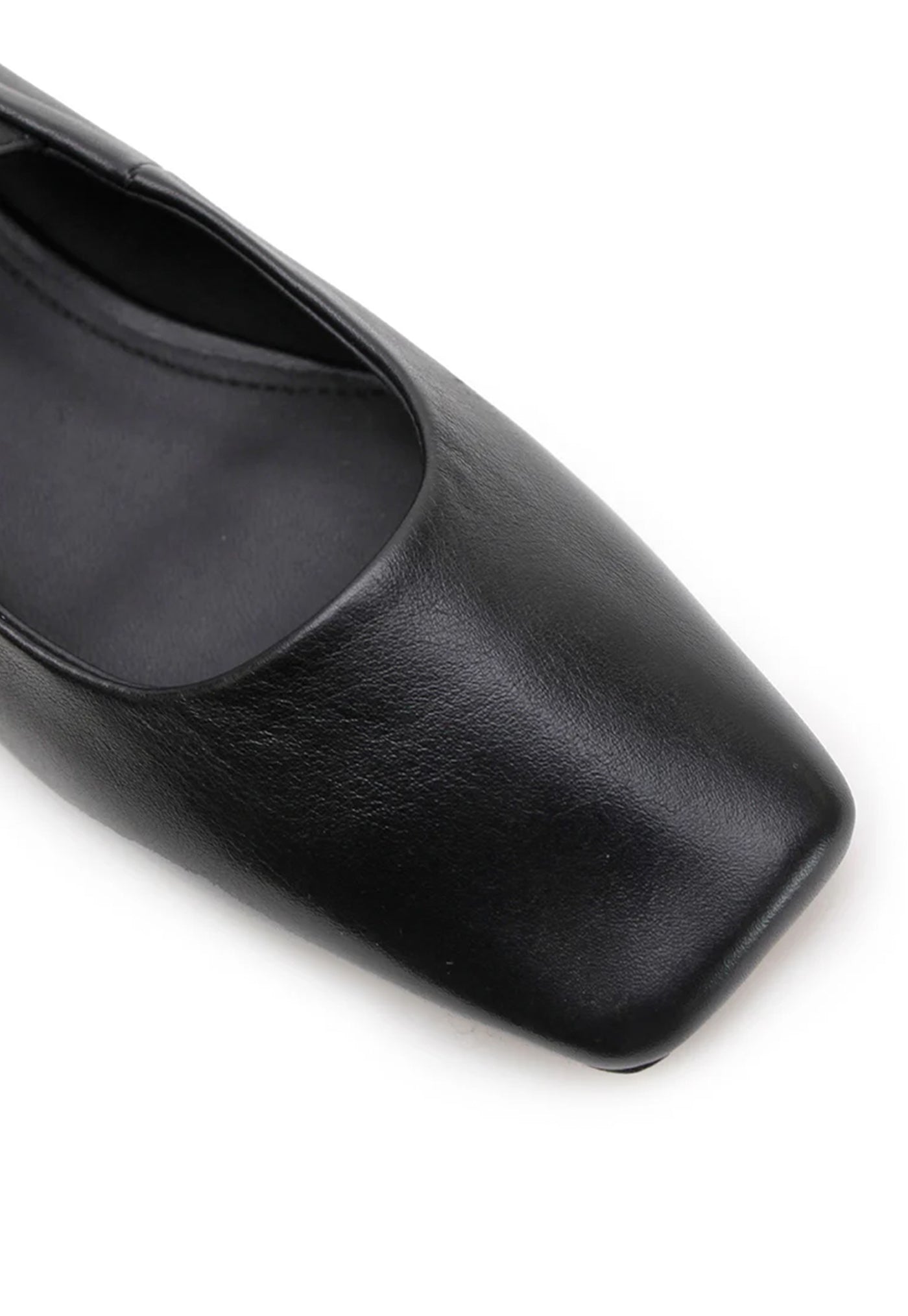 Madi Flat - Black