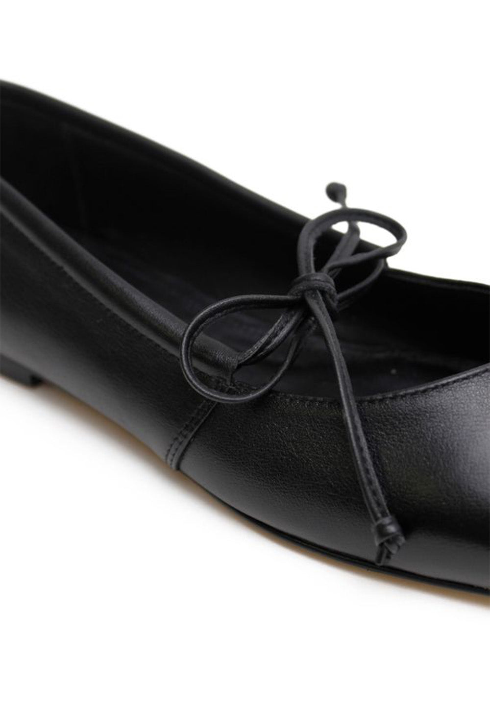 Square Toe Flat - Black