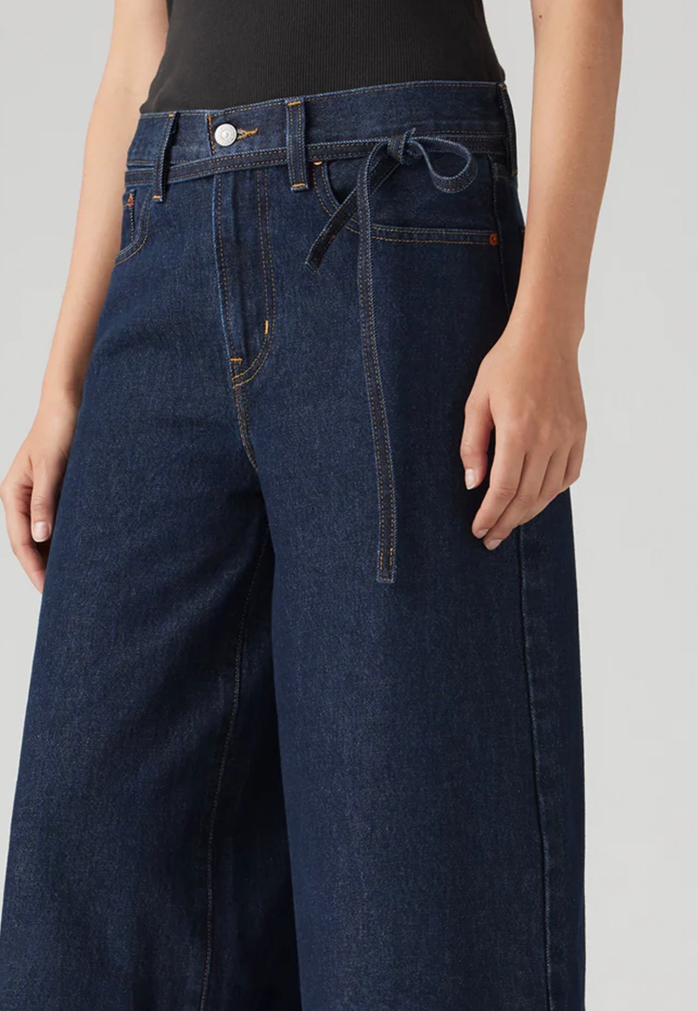 XL Culotte Jeans - Shaded View