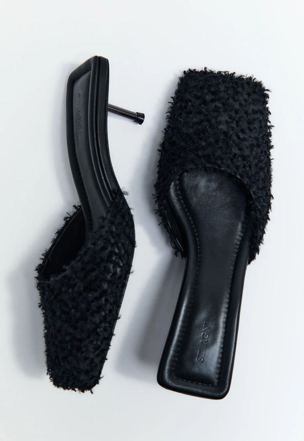 Feathered Square Toe Heel - Black