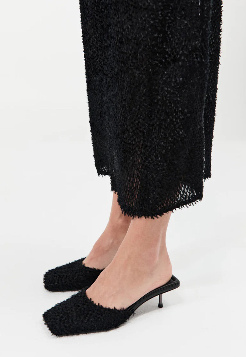 Feathered Square Toe Heel - Black